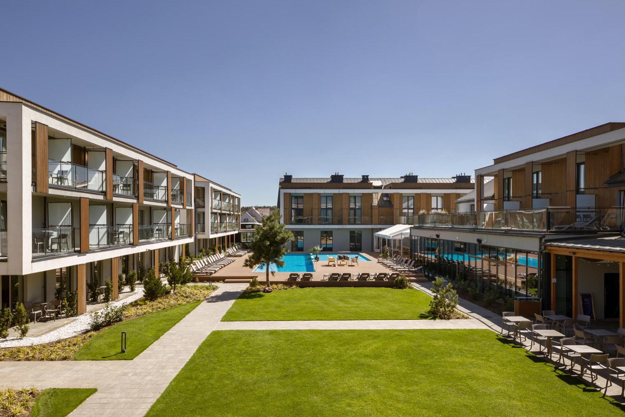 Hotel Saltic Resort & Spa Grzybowo Колобжег Экстерьер фото
